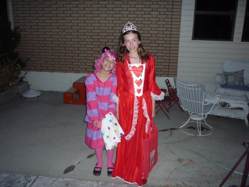 Cheshire Cat and Queen of Hearts
